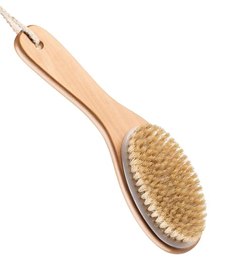 100% natural wild boar bristle body brush with an ergonomically designed wooden handle.